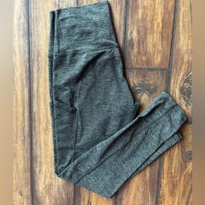 Like New Aerie Heathered Olive/Grayish Leggings With Pockets